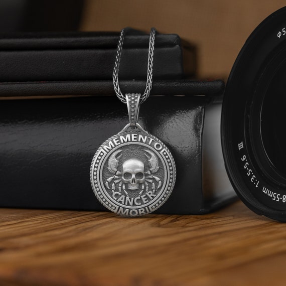 Ciondolo Uomo Memento Mori Teschio Gotico Biker - Segno Zodiacale Gemelli, Argento 925