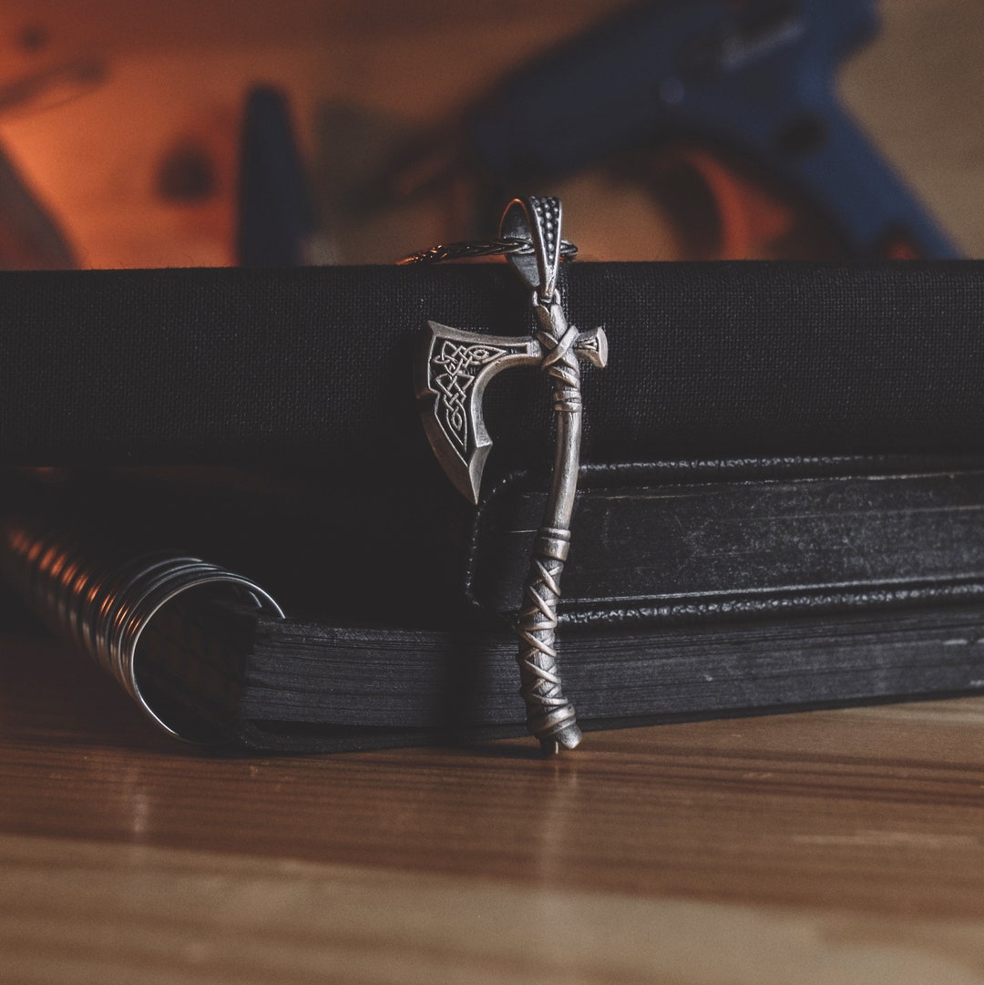 Silver Leviathan Men Axe Necklace With Viking Knot, Norse Mythology