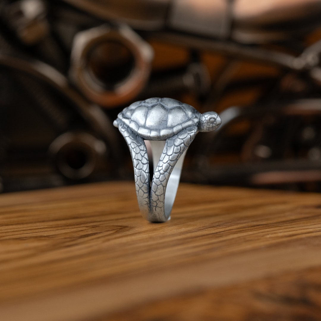 Engraved Turtle Silver Ring, Sea Turtle Man Ring, Animal Lover Gift ...