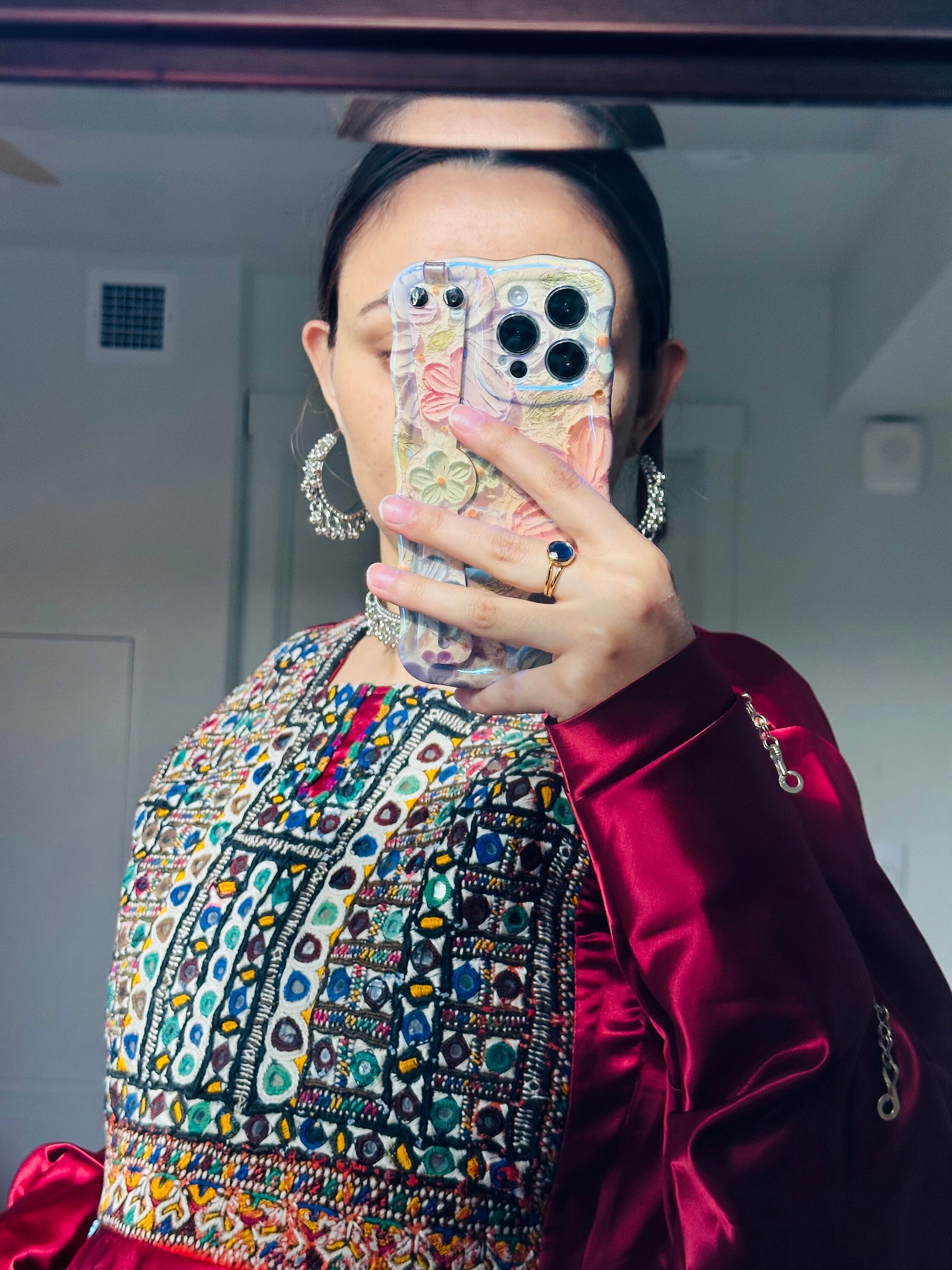 Satin Nuristani - Afghan dress