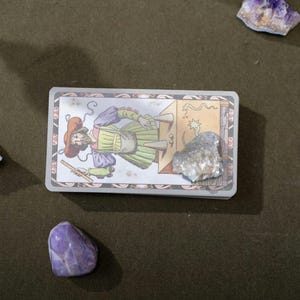 Yes/No Tarot Single-Card Reading – Fast and Clear Decision Making for Life, Love and Career Questions and Instant Psychic Answers Same-Day