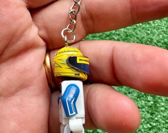 記念品　ルイスハミルトン ルイス・ハミルトンをモチーフにしたF1キーホルダー | フォーミュラ1