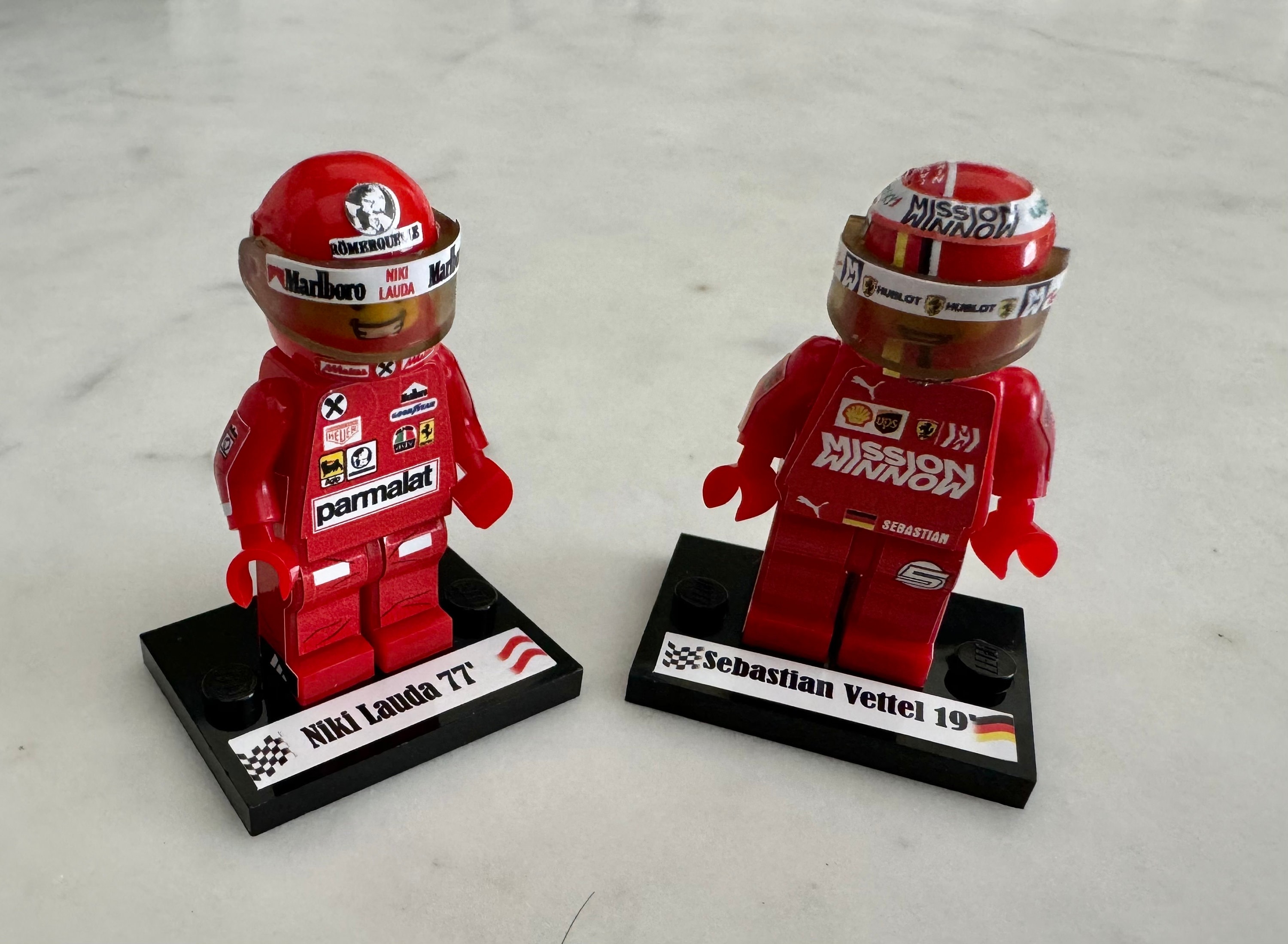 Set 2 X Lauda Vettel Ferrari Helmet and Tribute F1 Formula Grand