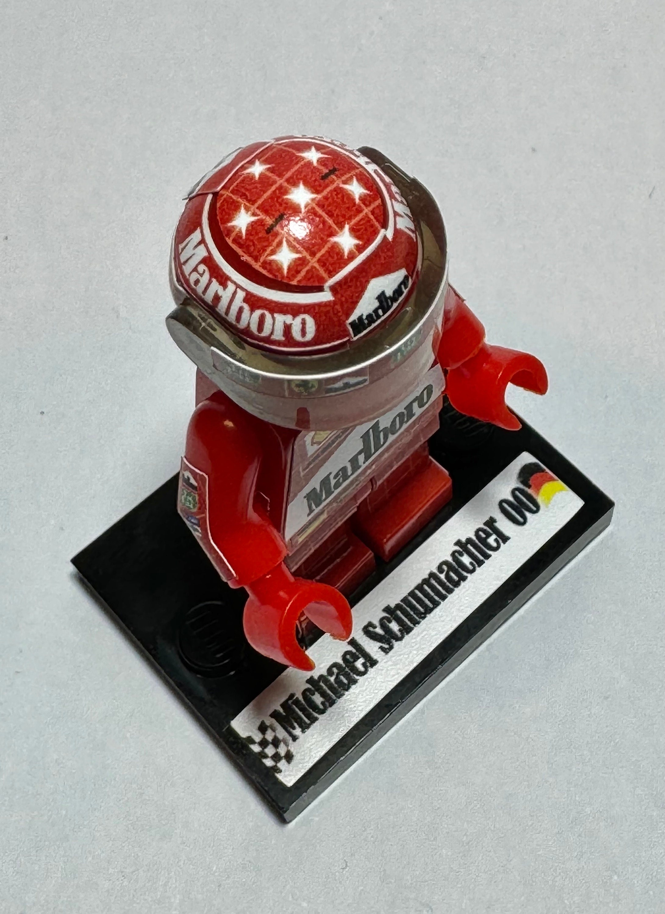 ミニチャンプスドライバーフィギュアとMichaelSchumacher等5セット Minifigure Set 2 Drivers X Michael Schumacher Sebastian Vettel