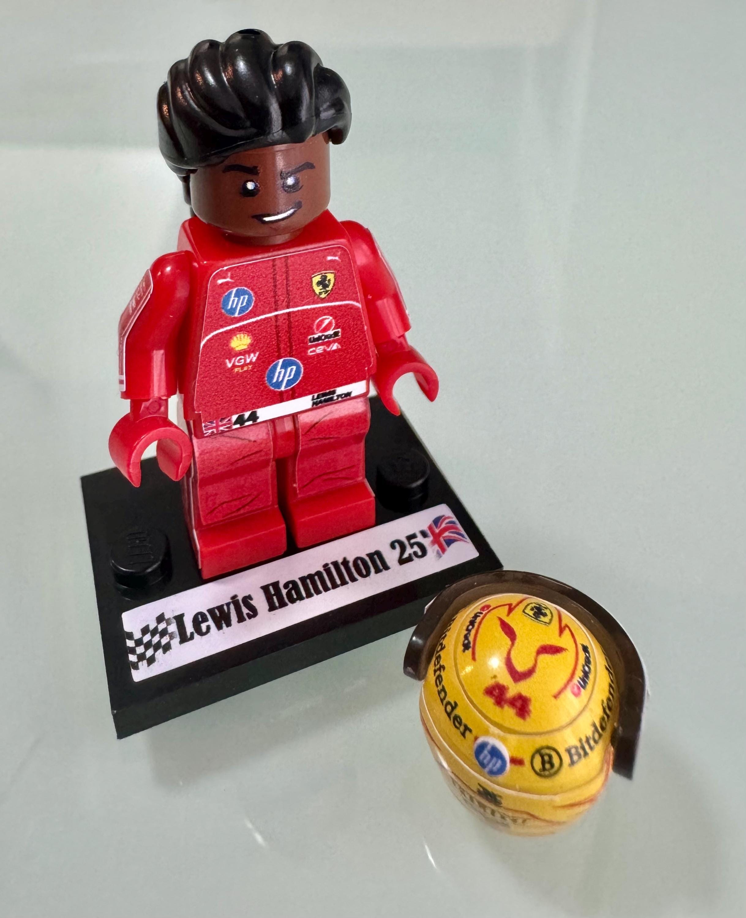 Figurine F1 Bburago 1/24 Lewis Hamilton Mercedes N44, 7,5 Cm, Collection