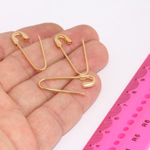 8 x 32 mm, breloque épingle à nourrice en plaqué or brillant 24 carats, pendentif épingle à nourrice en or, boucles d&#39;oreilles épingle à nourrice, breloque connecteur en or, épingle en or, MBGFNL173