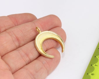 Raw Brass Horn Charms, Horn Pendant, Moon Pendant, Horn Necklace, Charms, Boho Charms, Raw Brass Findings, MBGSOM86
