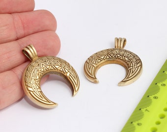 33x36mm Raw Brass Horn Pendant, Half Moon Charms, Horn Charms, Crescent Moon, Brass Horn Necklace, Raw Brass Findings  MBGZPR300