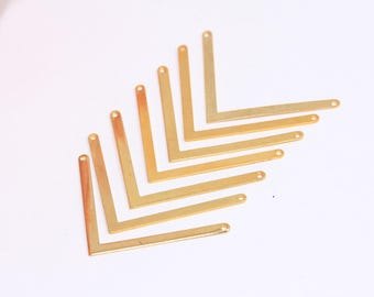 27x38mm 24k Shiny Gold Plated Chevron Pendant, Chevron Blank, Zigzag Pendant, Triple Chevron Pendant, Gold Plated Findings, MBGBRT396