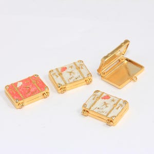 Dijes para bolso de viaje con circonitas cúbicas en oro brillante de 24 quilates, cuentas esmaltadas para bolso de viaje, dijes para maleta con circonitas cúbicas, collar para amantes de los viajes, regalo para viajeros internacionales, MBGROSE513