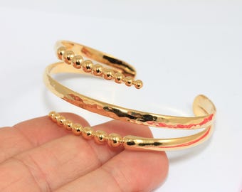 24k Shiny Gold Triple Wire Bracelet Bangle, Ball Bracelets, Hammered Cuff, MBGAG87-1