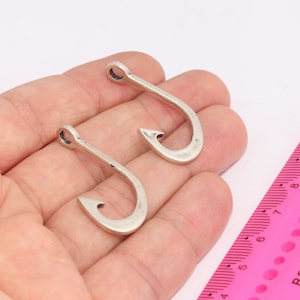 Antique Silver Fish Hook, Fishing Hook Pendant, Fish Hook Charms, Fishing Pendant, Men&#39;s Necklace, Men&#39;s Jewelry, Charms  MBGKDR110
