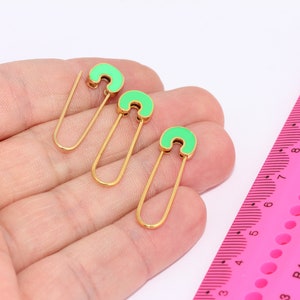 9x35mm 24k Shiny Gold Plated Safety Pin Charm, Gold Safety Pin Pendant, Safety Pin Necklace, Connector Charm, Green Pin Charms, MBGFNL167