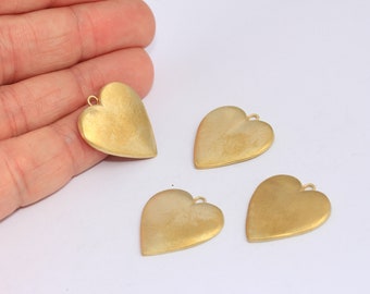 23mm Raw Brass Heart Disc, Heart Pendant, Heart Medallion Charms, Love Charms, Heart Charms, Heart Necklace, Raw Brass Findings, MBGCHK336-2