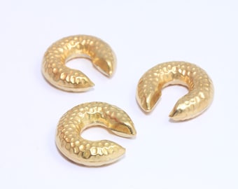 25mm Raw Brass Hoop Ear Cuff, Statement Ear Cuff, Wide Hammered Ear Cuff, Non Pierced Ear Cuff, Raw Brass Earrings, MBGKPT75