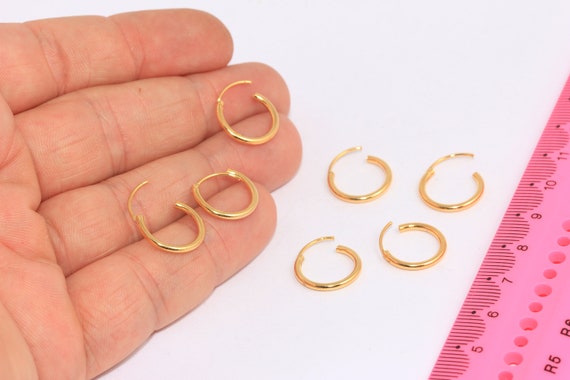Earring Findings Small Acrylic Hoop Earrings NBEADS 100 Pcs Silver Brass  Lever Back Hoop Earrings Components With Flat Round Tray Open Loop Earring 