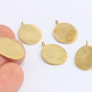 14x22mm Raw Brass Medallion, Oval Disc Charms, Personalized Pendant, Stamping Blanks, Stamping Tag, Raw Brass Findings, MBGMTE555