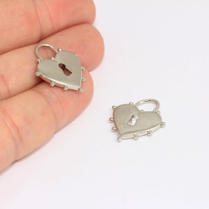 20x22mm Rhodium Plated Padlock Charms, Heart Medallion, Lock Necklace Charm, Heart Padlock, Silver Plated Findings, MBGBXB437-7