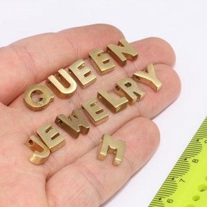 Letras de latón crudo de 8x10 mm, encantos de letras, cuentas de letras, encantos iniciales, encantos de collar de latón, encantos colgantes, cuentas del alfabeto, MBGHRF37