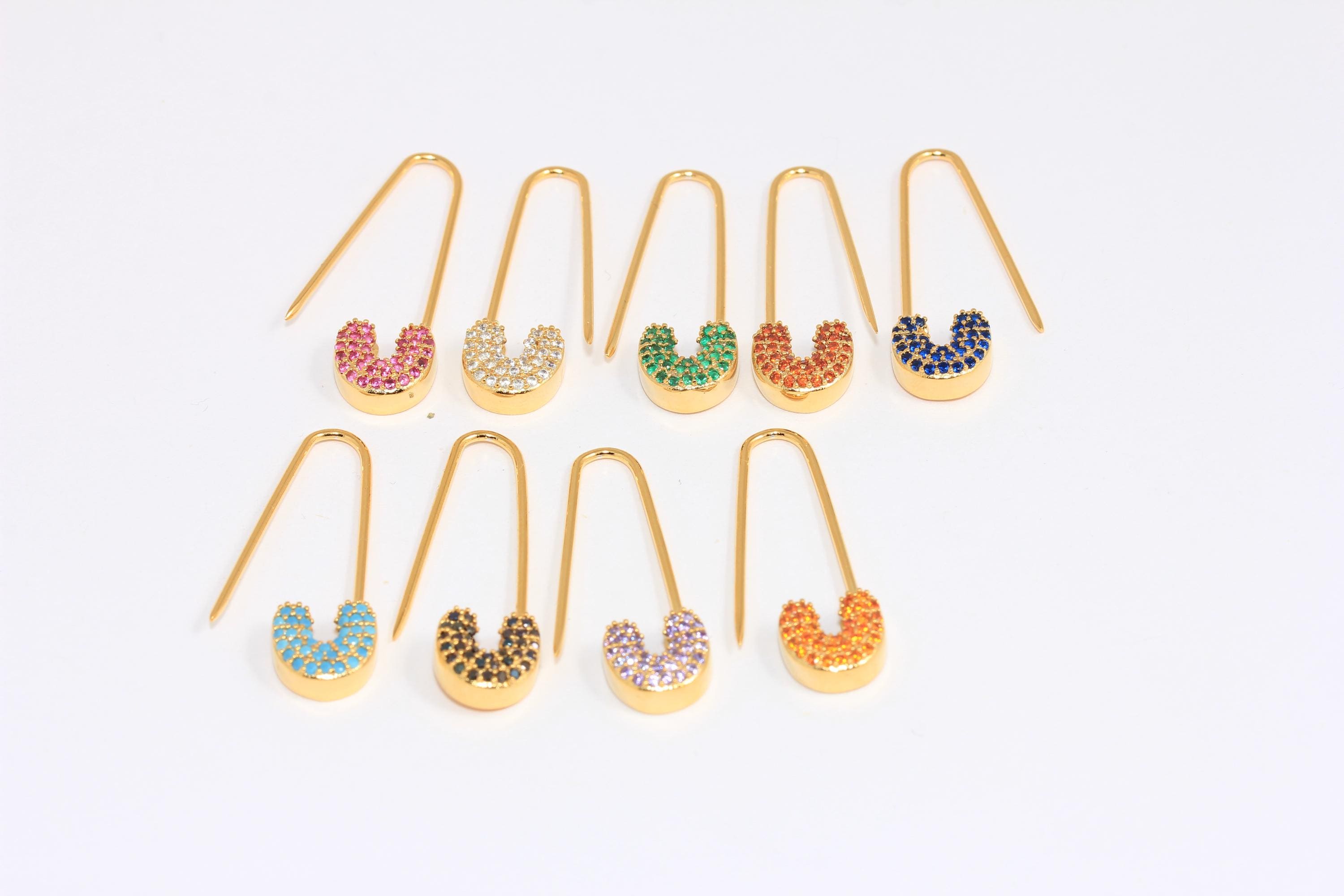 10 x 32 mm 24k glanzende gouden veiligheidsspeld oorbellen, CZ micro-pave pin oorbellen, statement oorbellen, veiligheidsspeld doortrekbare oorbellen, MBG