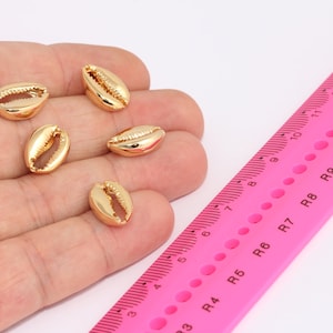 10x15mm 24k Shiny Gold Plated Cowrie, Cowrie Charms, Cowrie Shell Pendant, Small Gold Cowrie, Boho Charms, Gold Plated Findings, MBGBRT139