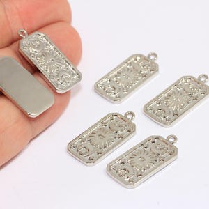 Ciondolo con carta dei tarocchi placcato in rodio da 12x25 mm, ciondolo con carta dei tarocchi della luna, perline per occhi, gioielli mistici, ciondoli a barra, accessori placcati in argento, MBGXP423