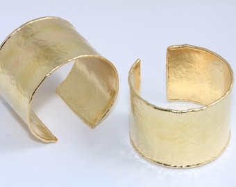 Brazalete de latón crudo martillado de 45 mm, brazalete de latón hecho a mano, brazaletes llamativos de latón crudo, MBGTVF19