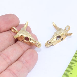 Raw Brass Cattle Charms, Raw Brass Buffalo Pendant, Horn Jewelry, Horn Necklace, Cattle Skull, Buffalo Skull Charms, Pendants  MBGAE242