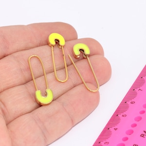 9x35mm 24k Shiny Gold Plated Safety Pin Charm, Gold Safety Pin Pendant, Safety Pin Necklace, Connector Charm, Yellow Pin Charms, MBGFNL174