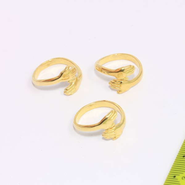 17-18mm Raw Brass Rings, Brass Hands Rings, Love Hugging Hand Stackable Ring, Love Hug Rings, Couple Lover Rings, Raw Brass, MBGCHK101-2