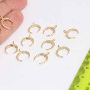 13x15mm Raw Brass Horn Charms, Horn Pendant, Moon Pendant, Crescent Moon Charm, Horn Necklace, Raw Brass Findings,  MBGSOM201