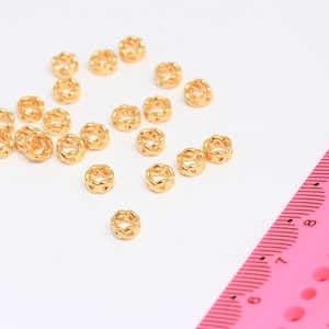 5,5mm 24k Shiny Gold Rondelle Beads, Spacer Beads, Leather Cord Bracelet Charms, Textured Spacer Beads, Gold Plated Findings, MBGSLM575