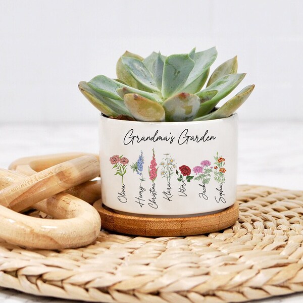 Personalized Birth Month Flowers Grandma Garden Plant Pot, Custom Grandma's Garden Plant Pot, Birth Flower Mom Gifts, Mother's Day Gift