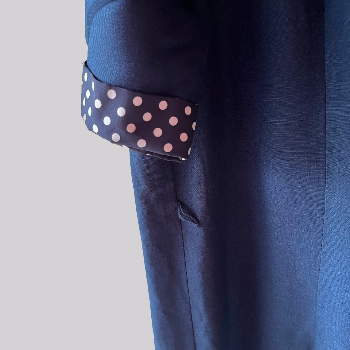 Vintage Kleid Leinengemisch Gepunktet / Marineblau Weiß / Leinen / Viskose / Größe 46 / XL, foto 3 di 3