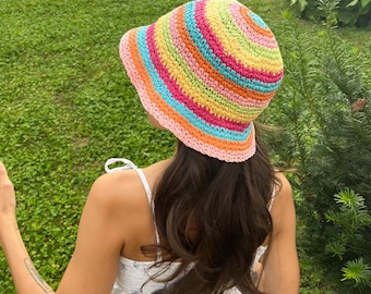 Vintage Y2K Hat Striped / Raffia / Colorful / Size 54/56