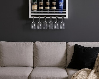 Wall-mounted bottle holder