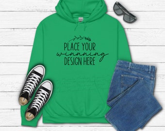 Irish Green Gildan 18500 Hoodie Mockup Unisex Irish Green 18500 vorne hinten flach liegend Mock-up irischer Hoodie 18500 Flatlay Mock-up JPG herunterladen