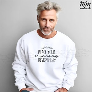 Könnte beinhalten: Weißer Sweatshirt-Mockup mit einem schlichten floralen Design und dem Text "Place your winning design here".
