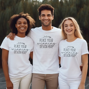 友人トリオのモックアップ、若者、ベラキャンバス3001、2人のTシャツ、成長した兄弟、モデルのモックアップ、Tシャツのモックアップ、友人のTシャツのモックアップ、AIのダウンロード