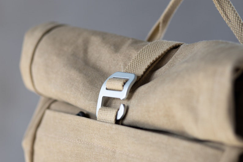 TempleOutdoor Roll-Top Backpack - Thumbnail 4