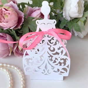 Caixa de lembrancinhas de princesa SVG, modelo de caixa de lembrancinhas de casamento, festa de 16 anos, caixa de presente para festa de 15 anos, caixa sem cola, Cricut Cameo, corte a laser dxf cdr.