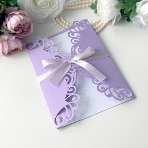 Faire-part de mariage en dentelle SVG, carte de pliage porte rustique 5 x 7, svg d'invitation de Quinceanera, modèle RSVP d'invitation en dentelle Cricut cameo découpé au Laser.