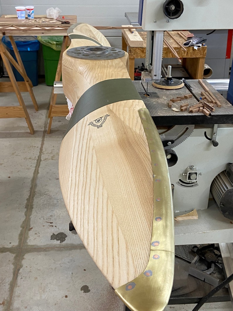 AVIA BH-33 ashwood propeller image 4