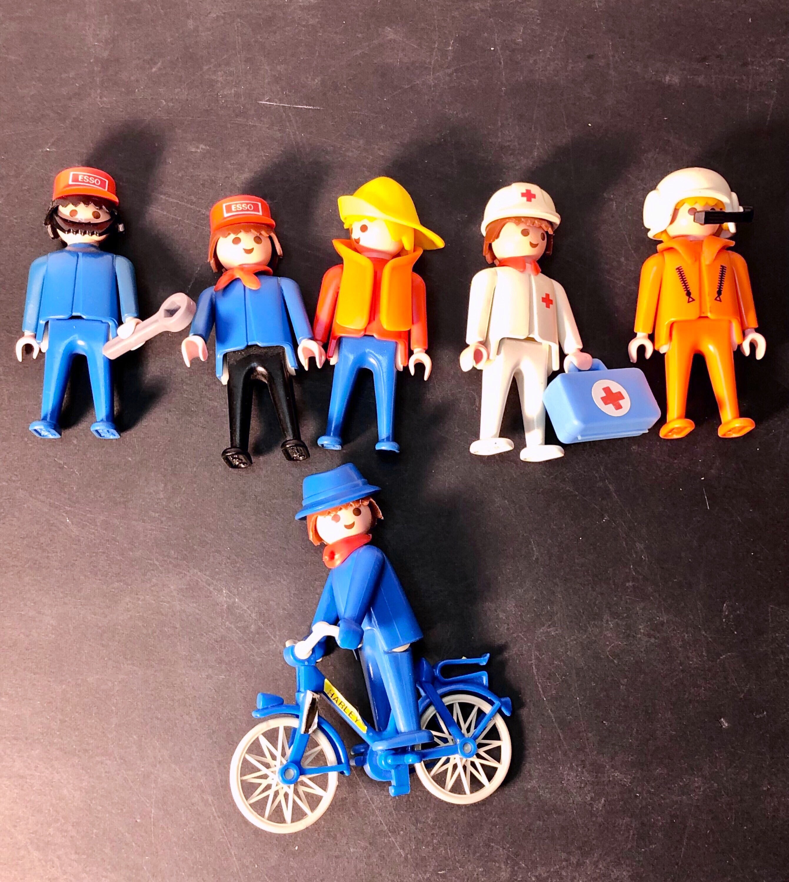 PLAYMOBIL SPECIAL VINTAGE Boite 4618 Neuf Enfant Écolier Avec Cadeau EUR 8,00 - FR