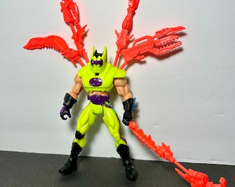 1998 Kenner Knight Force Batman Fist Fury DC Action Figure Complete
