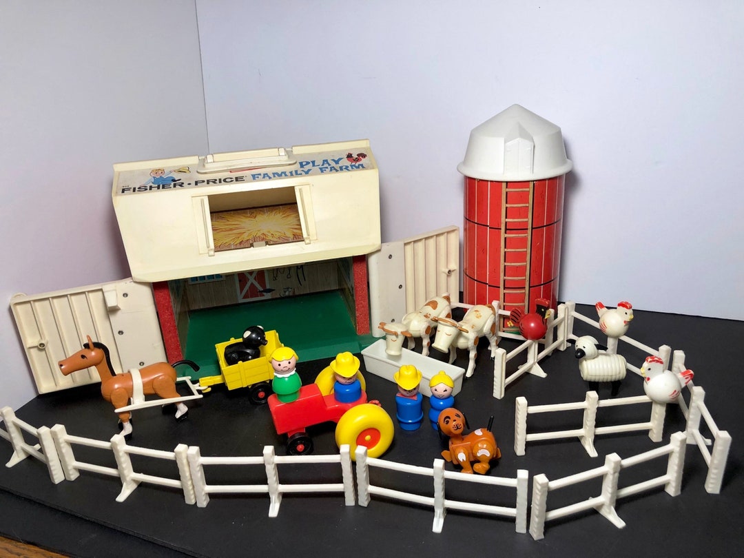 1960s Fisher Price Family Farm 915 Complete Etsy