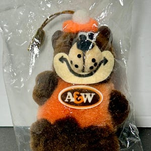 1988 The Great A & W Root Bear Pom Pom Hanging Figure Ornament Sealed 4” Tall