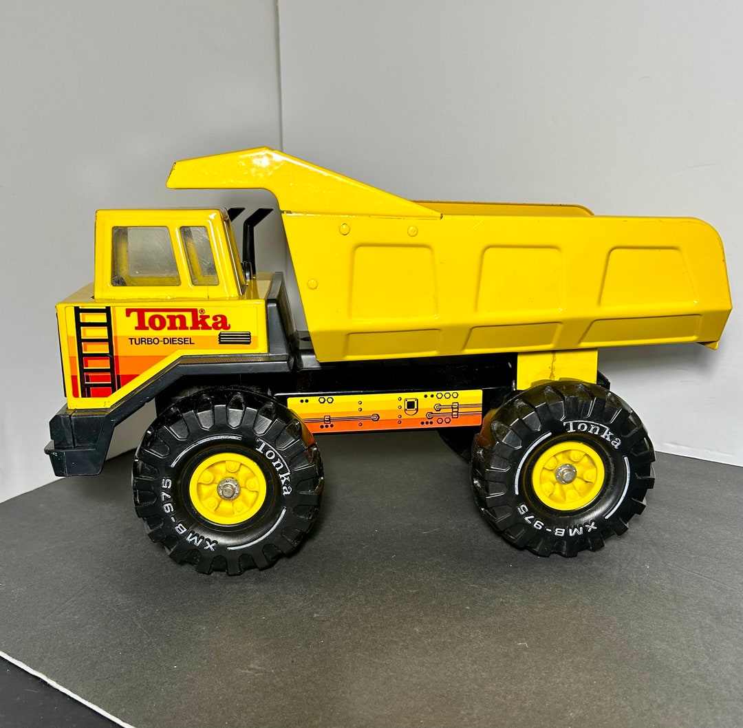 80s Mighty Tonka Yellow Dump Truck Pressed Steel XMB 975 Turbo Diesel