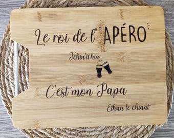 Planche apéro / planche à découper / personnalisable / à personnaliser / fêtes des pères, tout évènement 32x25x1.8cm