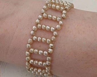 Vintage Bracelet Faux Pearl Silver Tone Fish Hook Clasp 21cm Long